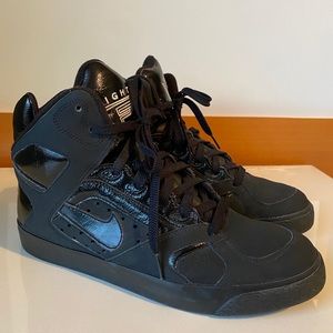 Nike Auto Flight 2009 High in black